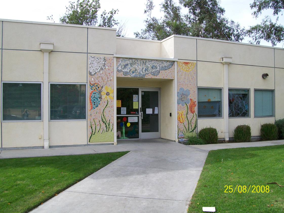Bethlehem Lutheran School Photo - Front of Building