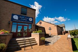 Mount Aviat Academy Photo