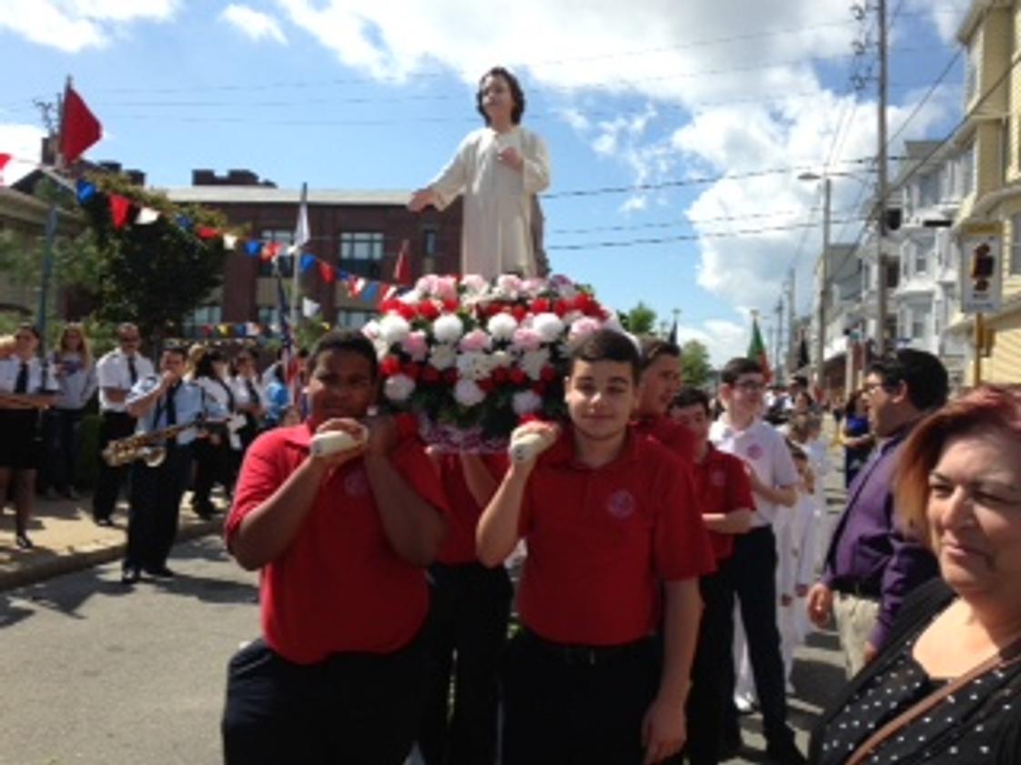 Espirito Santo Parochial School Photo #1 - ESS students, steeped in traditions