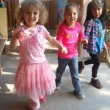 Little Earth School Photo #8 - Preschool girls !