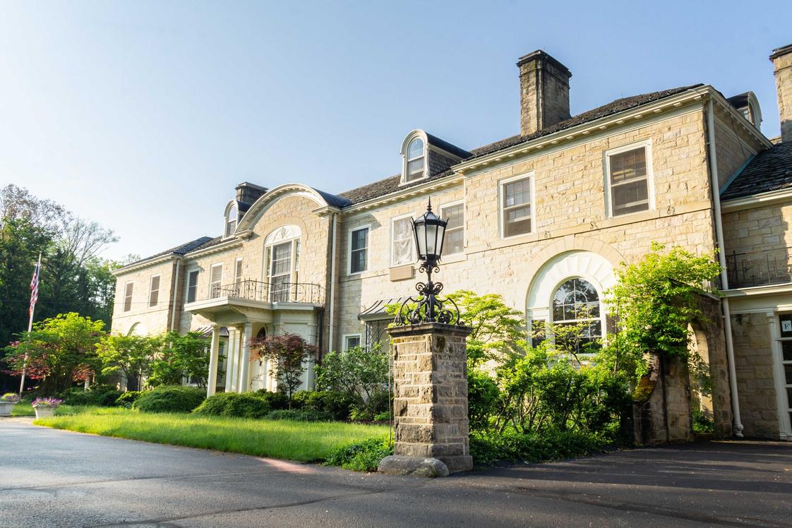 Julie Billiart Schools Photo - Julie Billiart School - Lyndhurst Campus