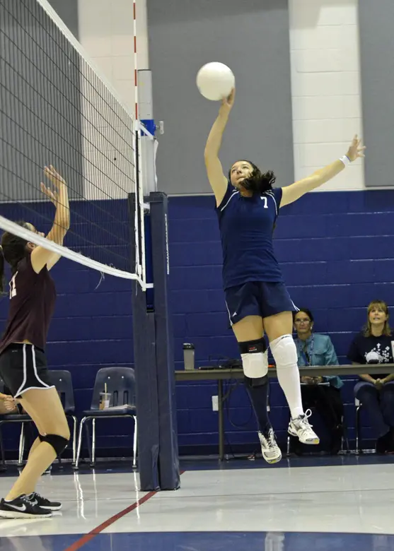 Immaculate Conception Catholic School Photo #2 - Immaculate Conception Catholic School offers interscholastic sports for grades 6-8 including girls' volleyball, girls' and boys' basketball and track. ICCS also offers cheerleading for grades 6-8.