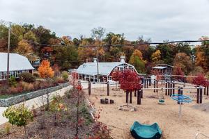 Burgundy Farm Country Day School Photo