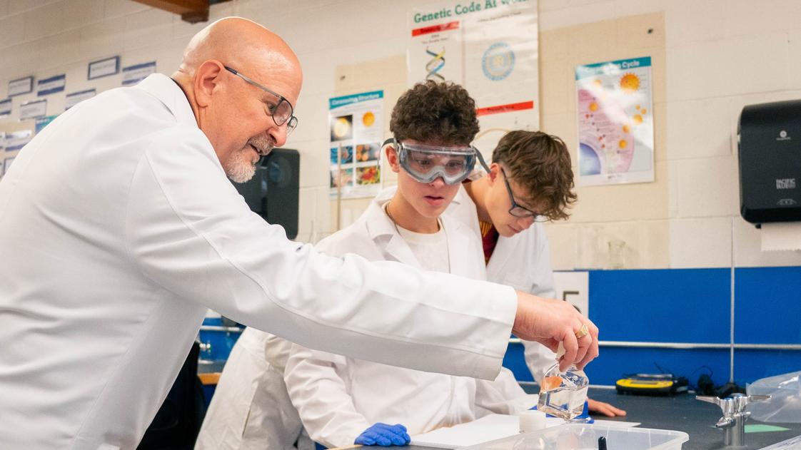Bellevue Christian School – Clyde Hill Campus Photo - Students learning Chemistry