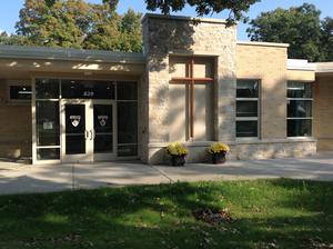 Edgewood Campus School Photo