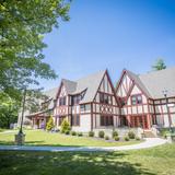 Shattuck-st. Marys School Photo #6 - The Inn at Shattuck-St. Mary`s School is a hotel and retreat center located on the upper school campus. The Inn features 12 unique king and double rooms along with flexible event space on the main floor that features a large conference room with adjustable partitions, a catering kitchen, bar and lounge area that can be used for meetings and events.