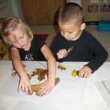 North Glendale Hts KinderCare Photo #5 - Learning to work together can be so much fun!