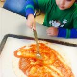 Edwardsville KinderCare Photo #4 - Pizza Day