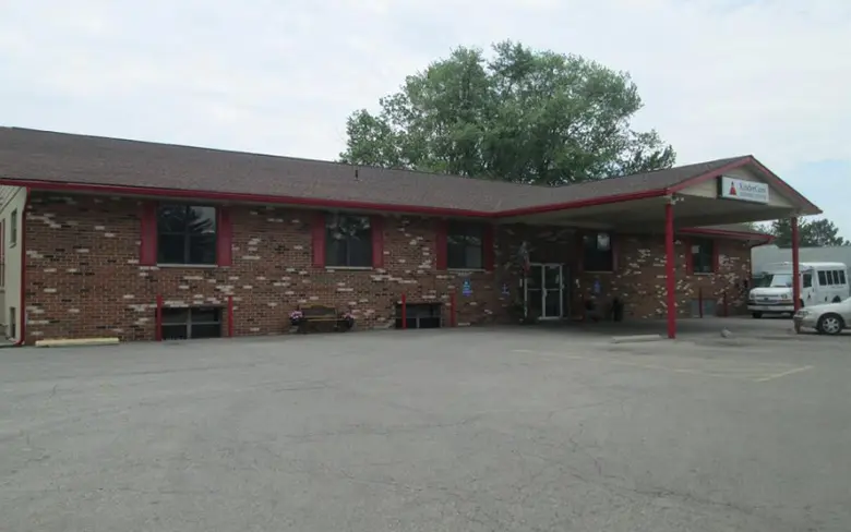 Cleveland Ave KinderCare Photo #2 - Building from corner of Cleveland Avenue and Teakwood.