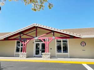 Stratford Pleasanton Middle School Photo