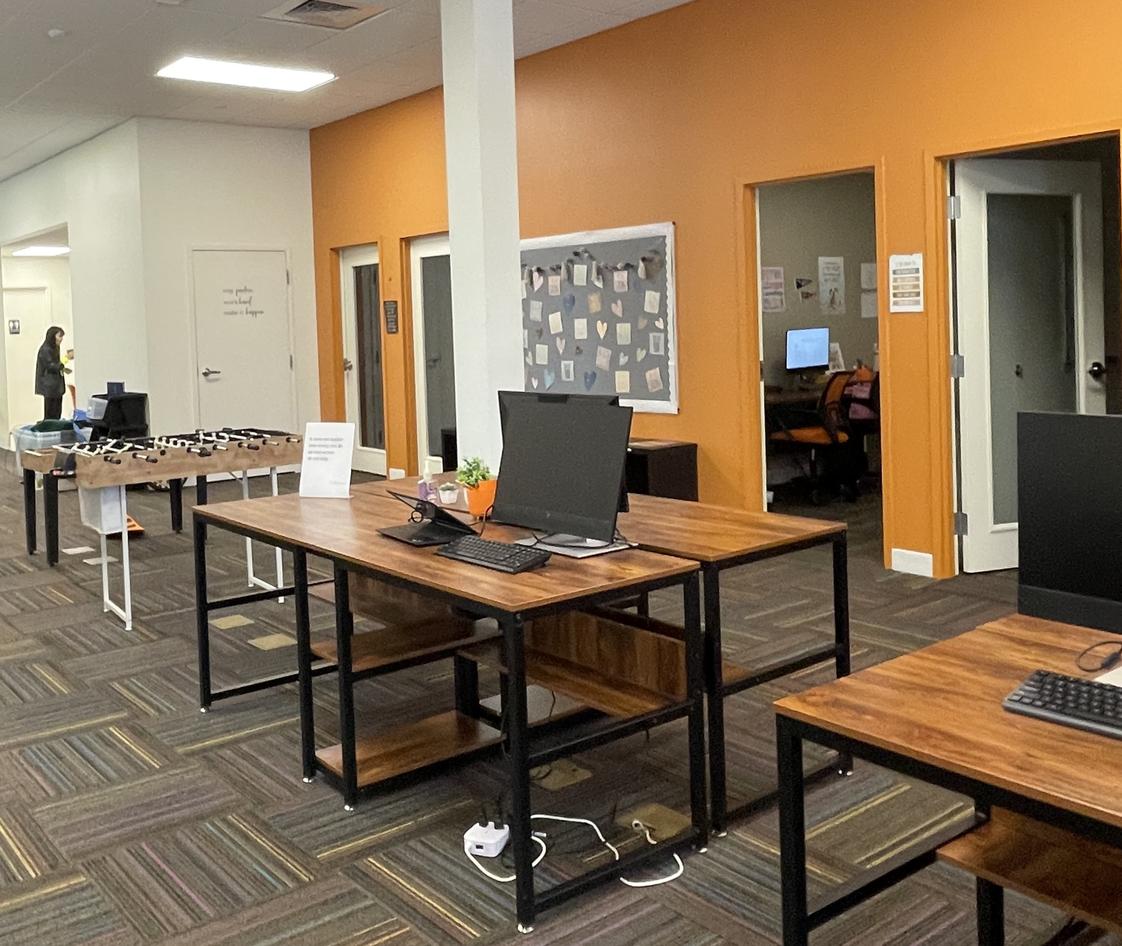 Brightmont Academy - Boca Raton Photo #1 - Brightmont Academy's Homework Studio gives students the space to complete homework, ask questions, and socialize with peers