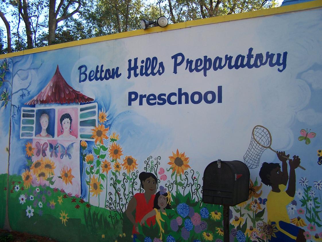 Betton Hills Preparatory School Photo #1 - Betton Hills Preparatory School, 1815 N. Meridian Road Tallahassee, Florida