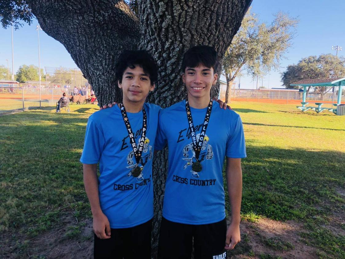 Elfers Christian School Photo - Cross-country Conference winners 2025