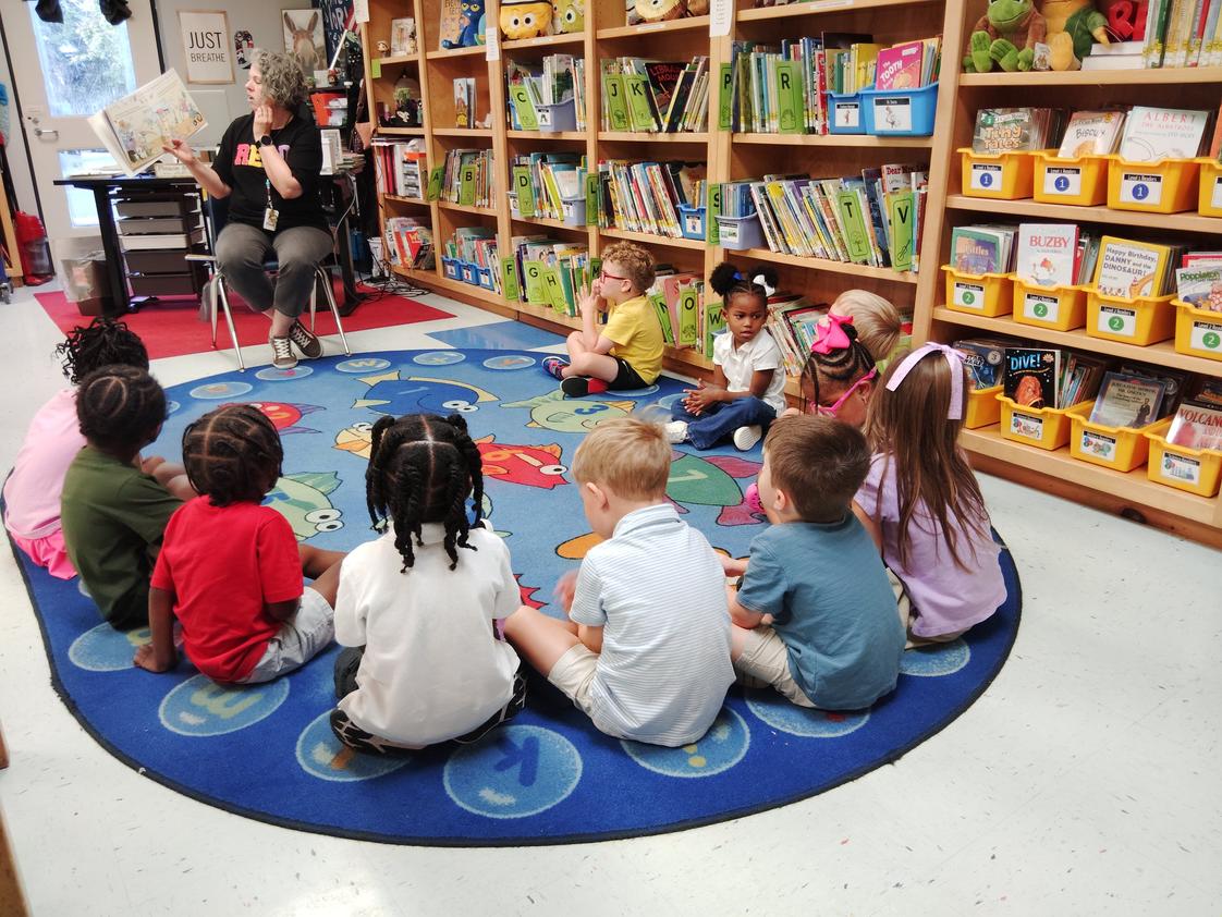 Curtis Baptist School (K3-12) Photo #1 - Preschool Library time